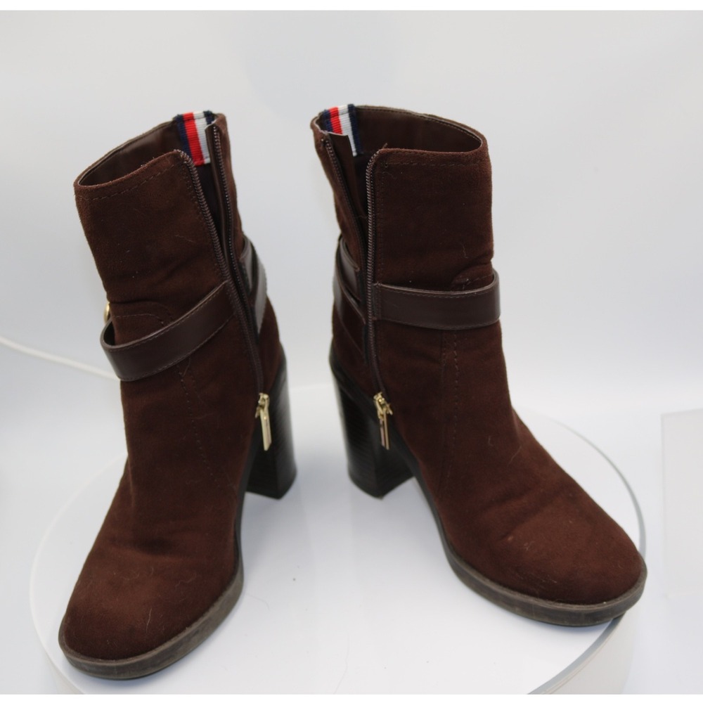 Tommy Hilfiger Brown Block HeelAnkle Booties Size 8M Buckle Accent Zip Up Boots